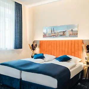 Commerz Hotel