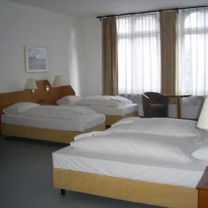 https://willy-hotel-frankfurt.hotelsheidelberg.net
